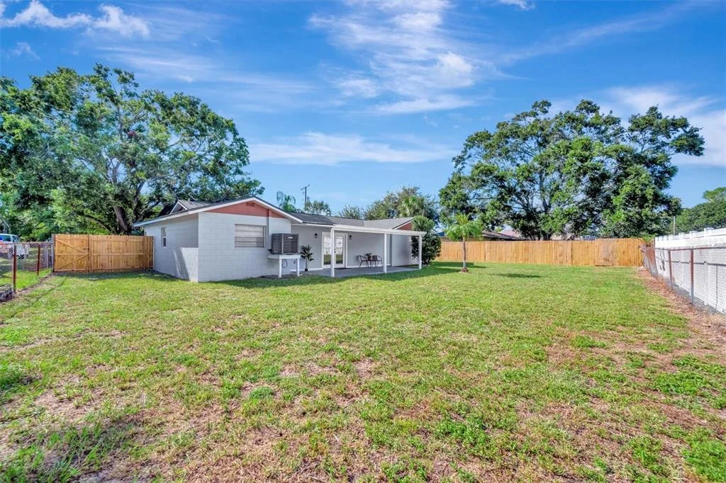 Photo of 6209 FLAMINGO DRIVE