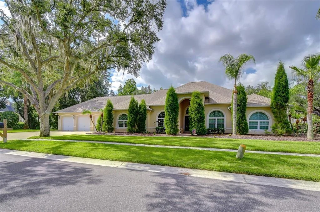 Photo of 1009 EMERALD CREEK DRIVE