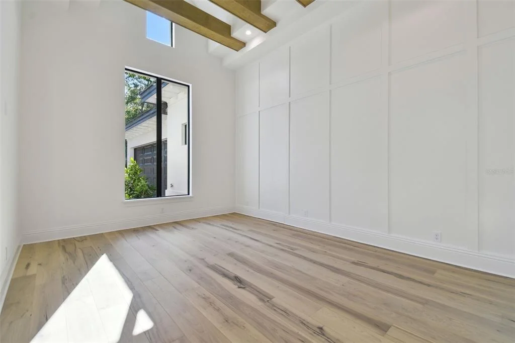 Photo of 17720 ROYAL EAGLE LANE