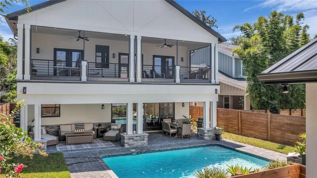 Photo of 1200 EDWARDS LANE