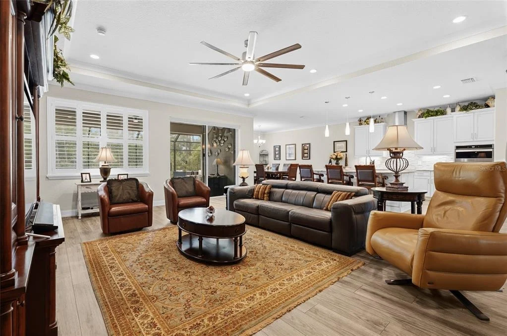 Photo of 617 MISTIFLOWER CIRCLE
