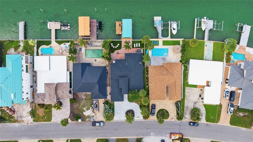 Photo of 166 BAYSIDE DRIVE