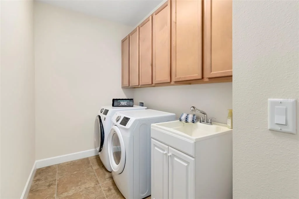 Photo of 292 CAPULET DRIVE