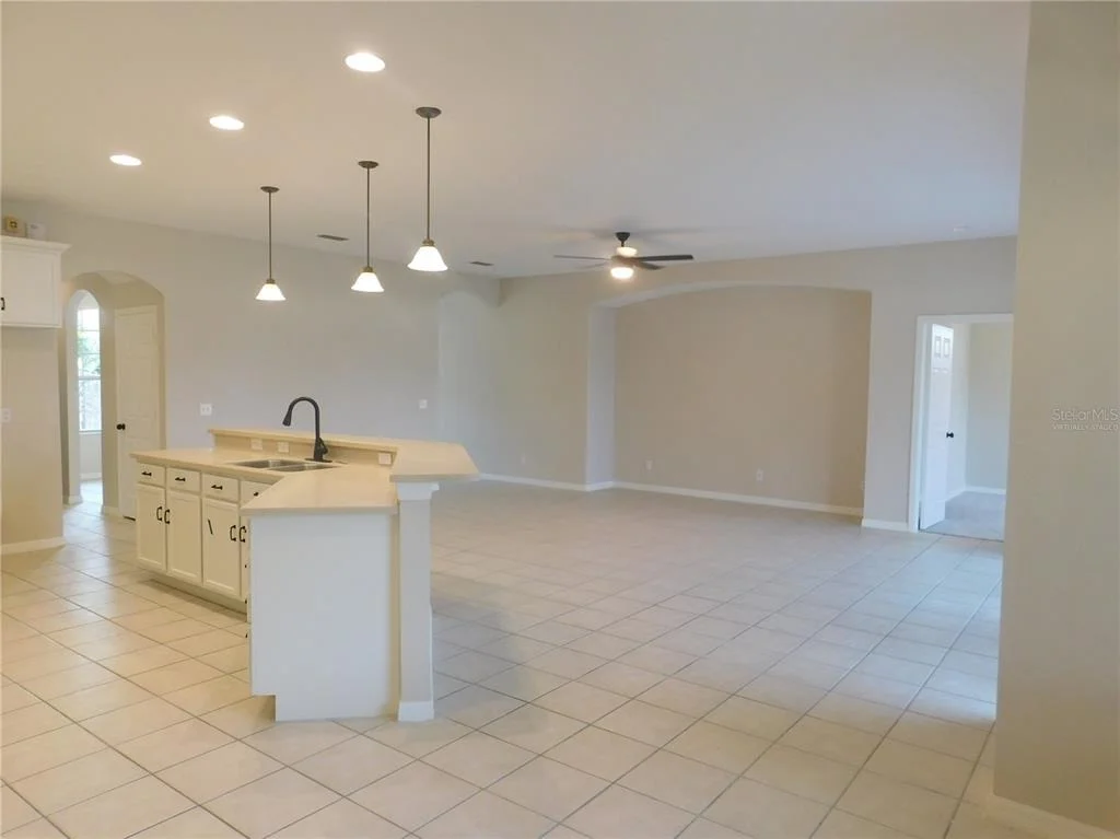 Photo of 12902 CATTAIL SHORE LANE