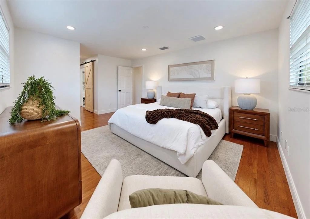 Photo of 2818 SPRINGDELL CIRCLE