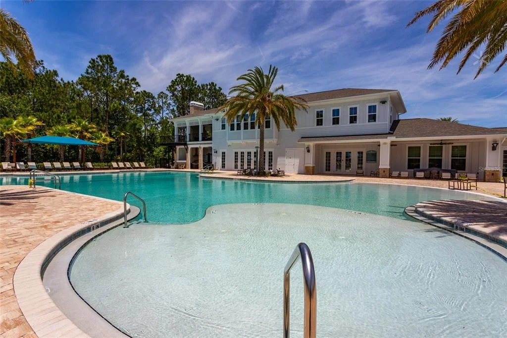 Photo of 118 GOLFVIEW COURT
