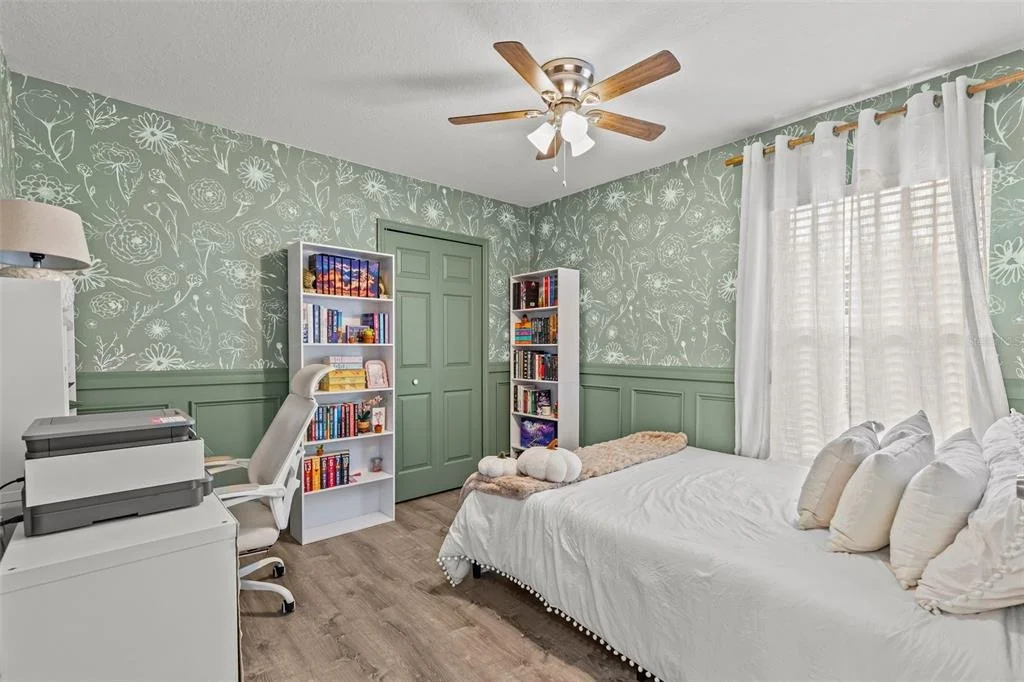 Photo of 10611 LAKESIDE VISTA DRIVE