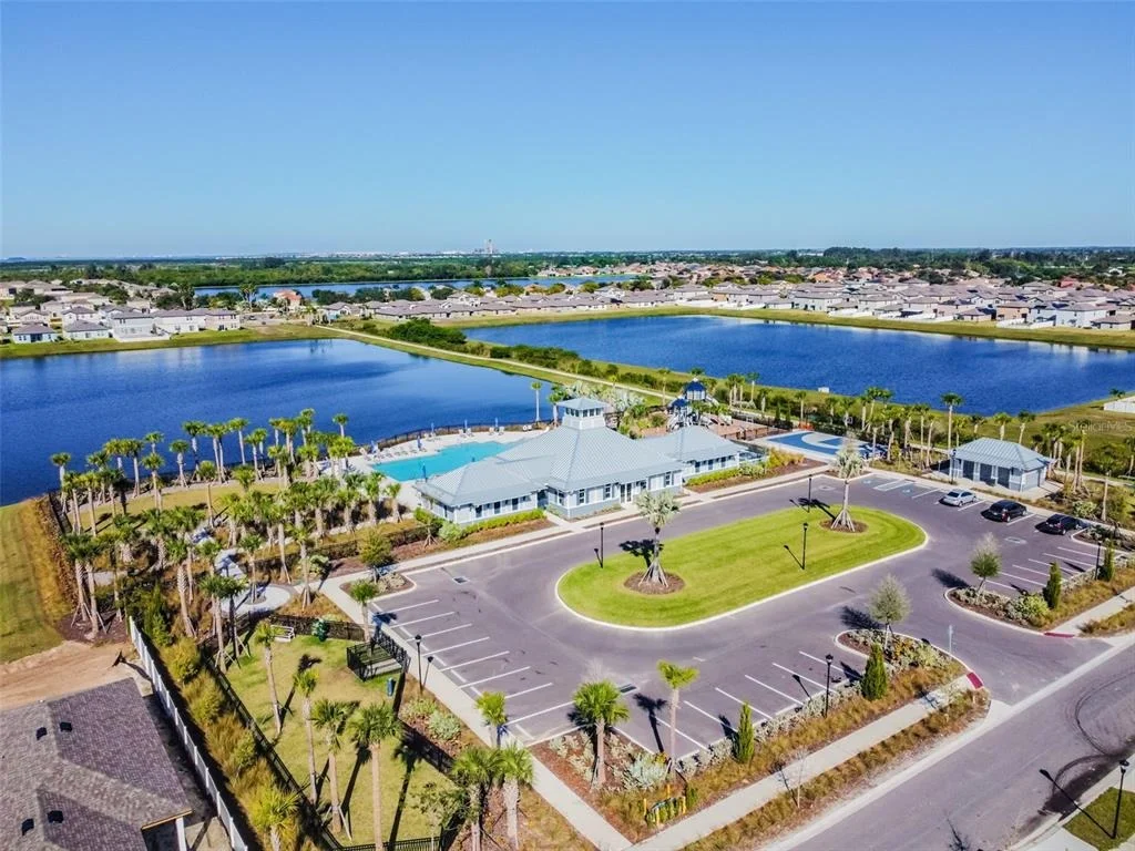 Photo of 575 OCEAN SPRAY DRIVE
