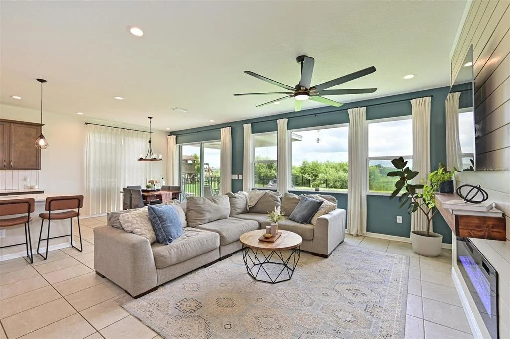 Photo of 11124 MOONSAIL DRIVE