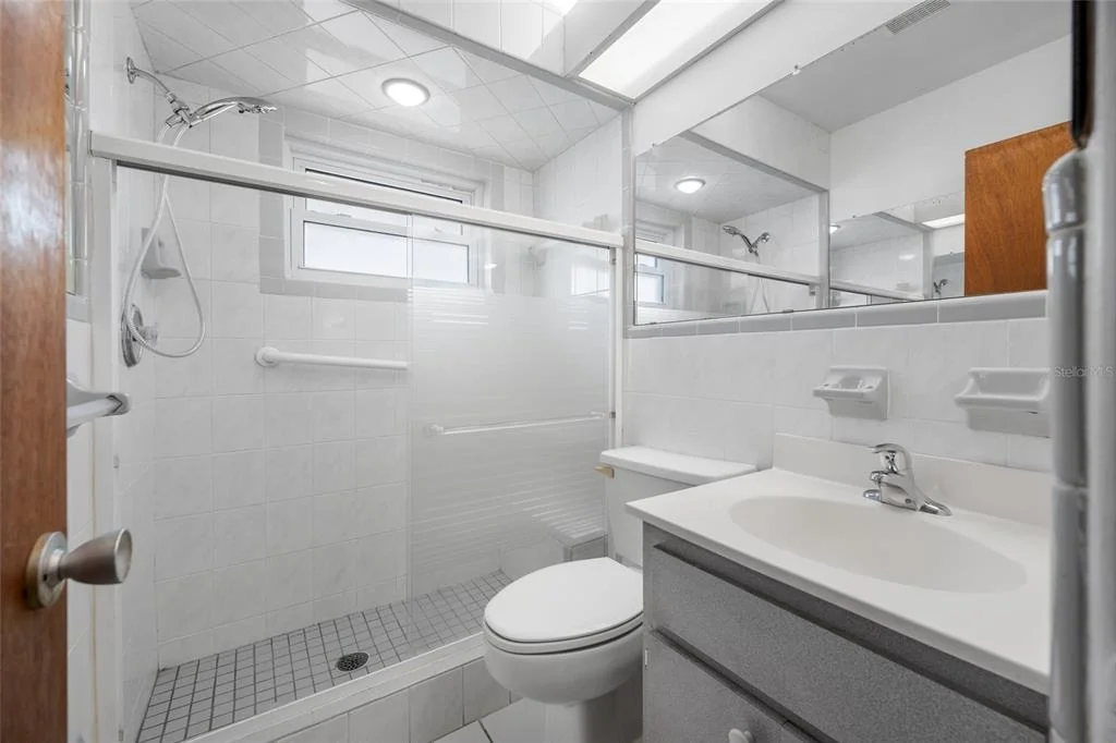 Photo of 5695 LIME WAY