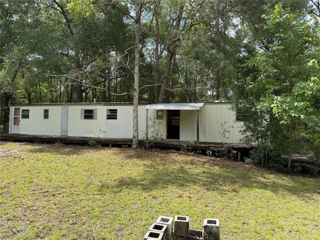 Photo of 9730 NE STATE ROAD 24