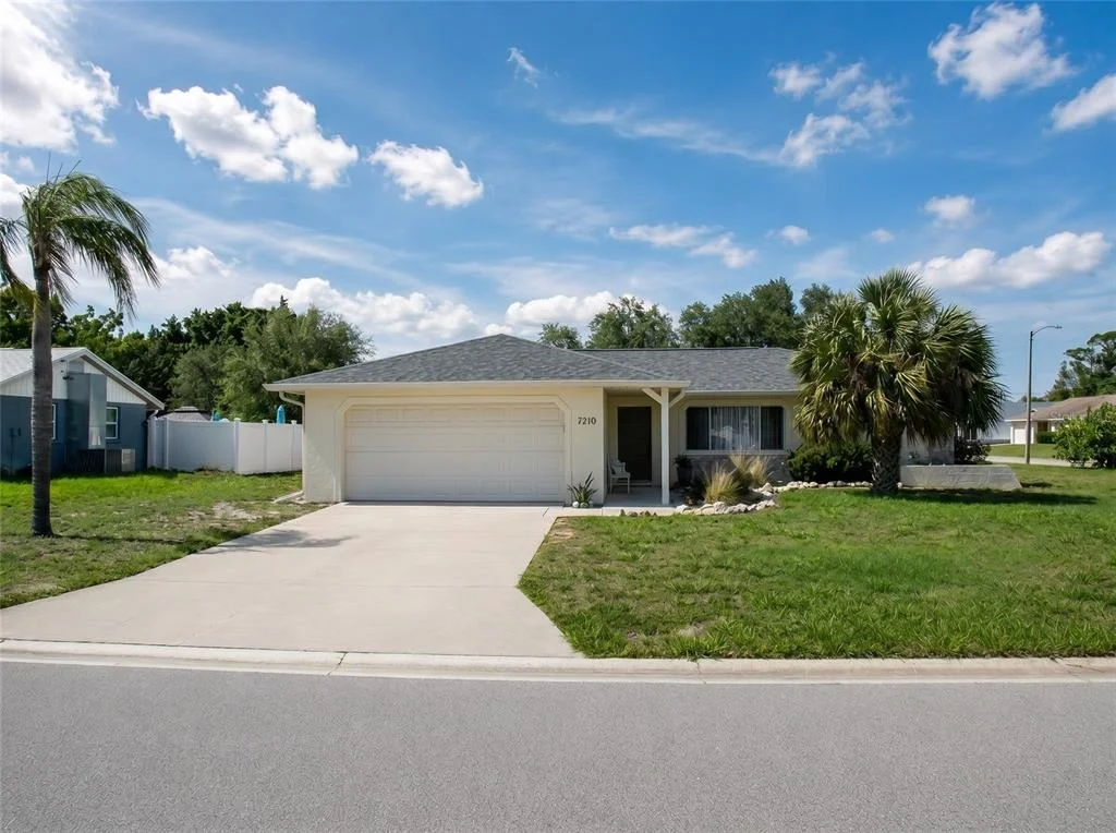 Photo of 7210 8TH AVENUE LOOP W