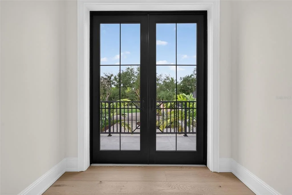 Photo of 656 TROPICAL CIRCLE