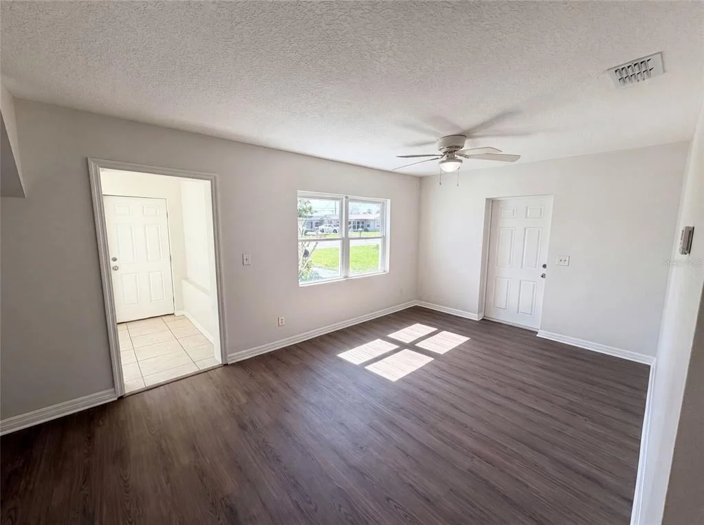 Photo of 1604 PARK AVENUE