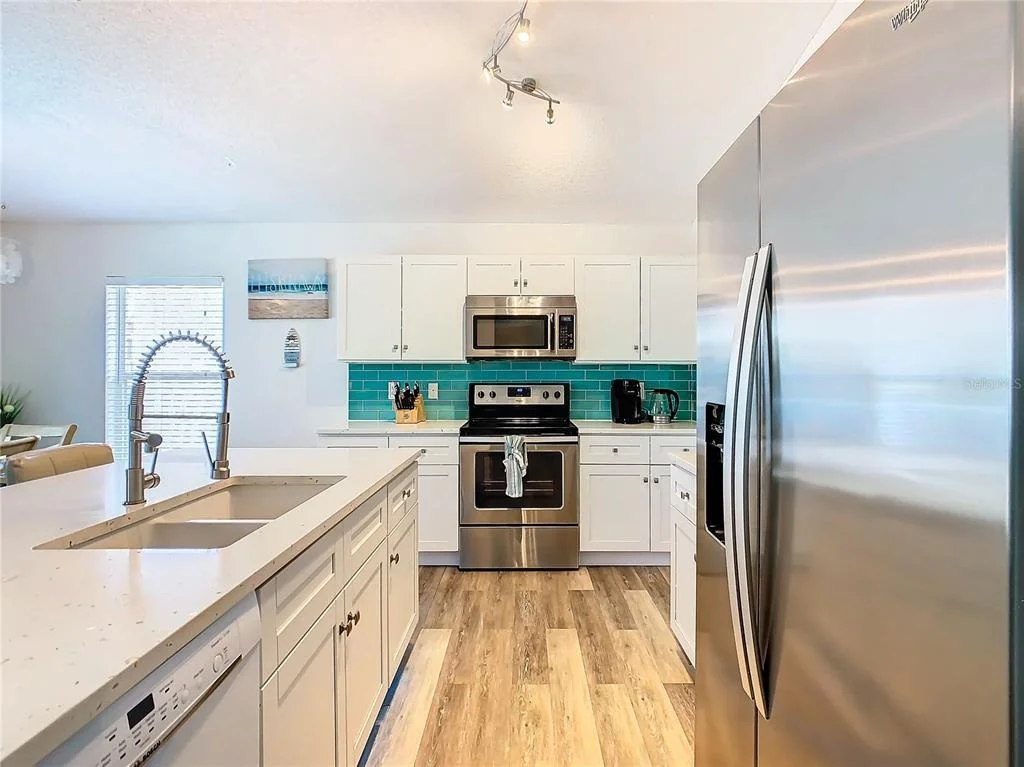Photo of 114 CASTLEMAIN CIRCLE