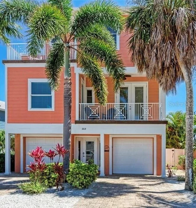 Photo of 203 N HARBOR DRIVE