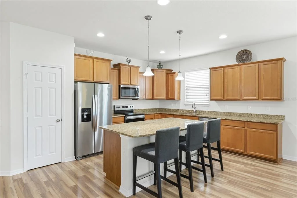 Photo of 5539 105TH TERRACE E