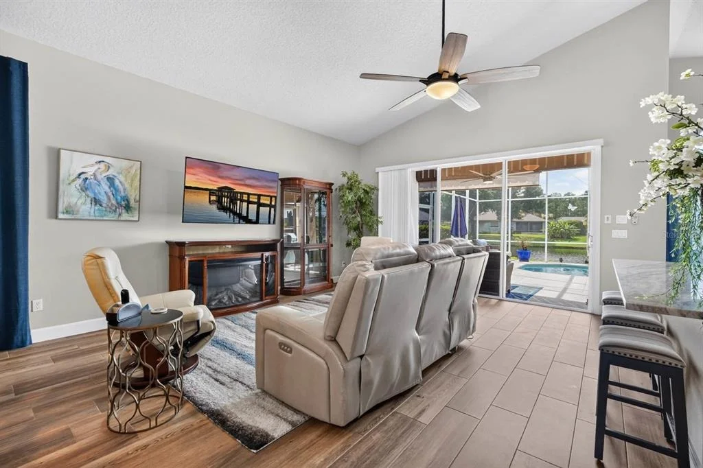 Photo of 1234 CROWN POINTE LANE