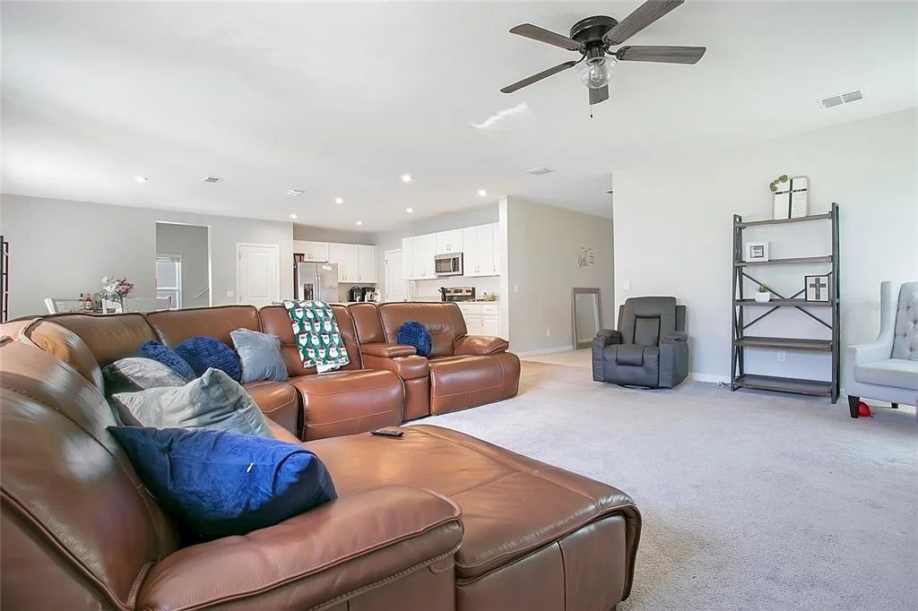Photo of 582 BLACK EAGLE DRIVE