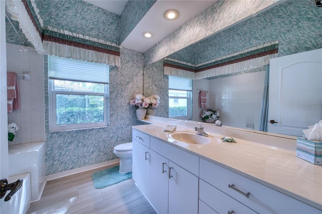 Photo of 6802 DREWRYS BLUFF