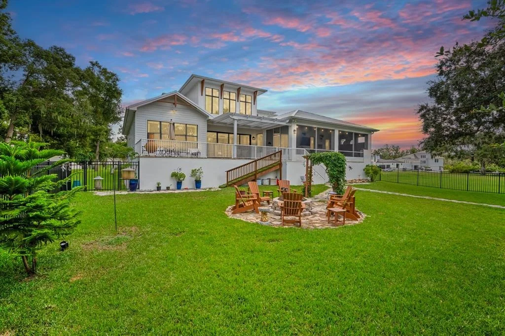 Photo of 8317 ALAFIA POINTE DRIVE