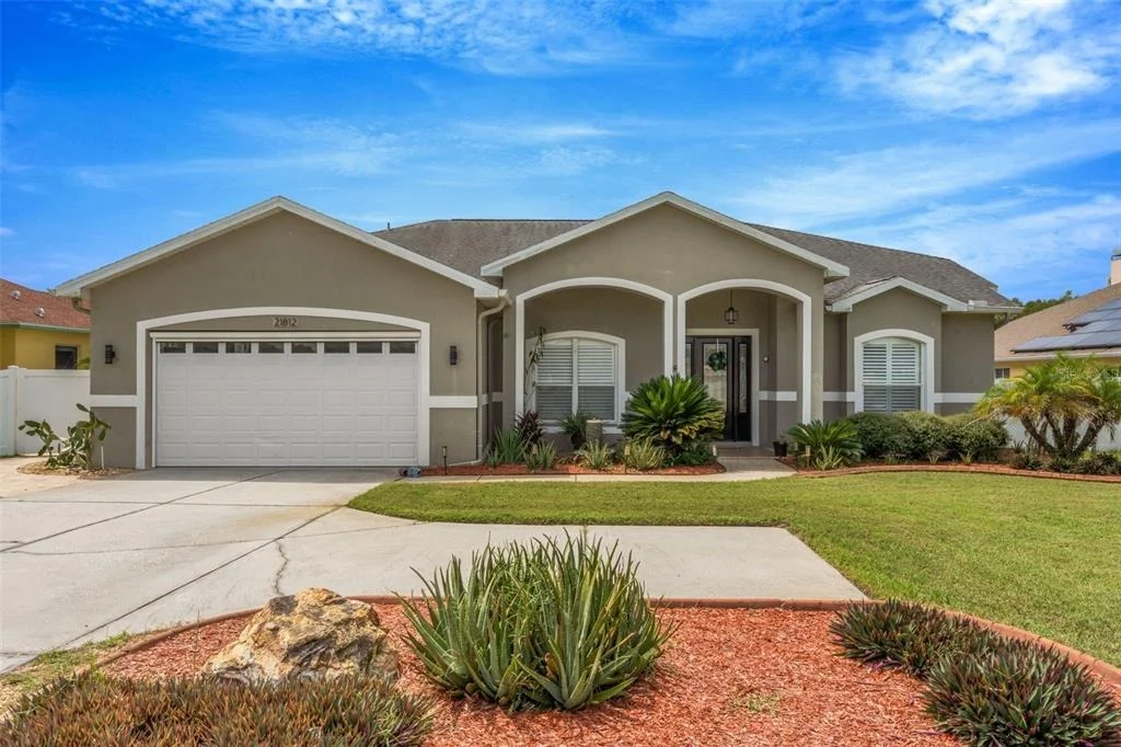 Photo of 21812 CARSON DRIVE