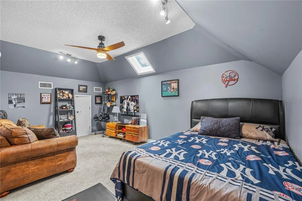 Photo of 73 SHADOW CREEK WAY
