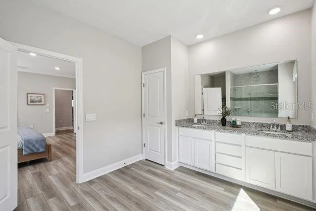 Photo of 8592 OAKSTONE CIRCLE
