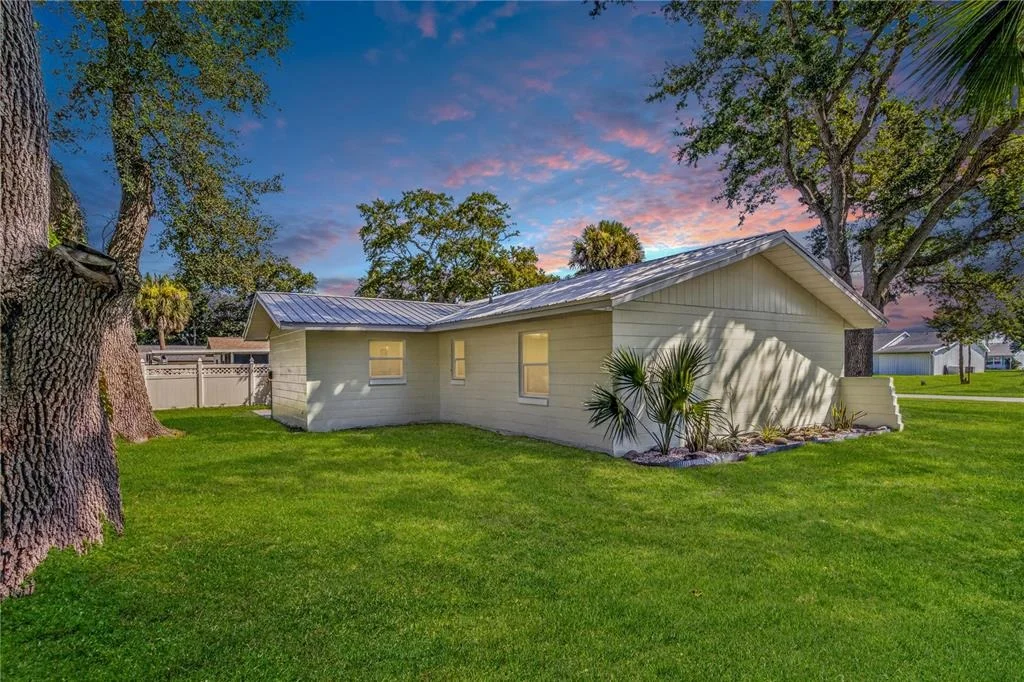 Photo of 5464 RIVERSIDE DRIVE