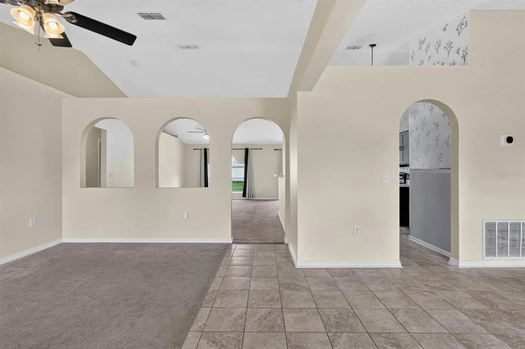 Photo of 6 BROWNSTONE LANE