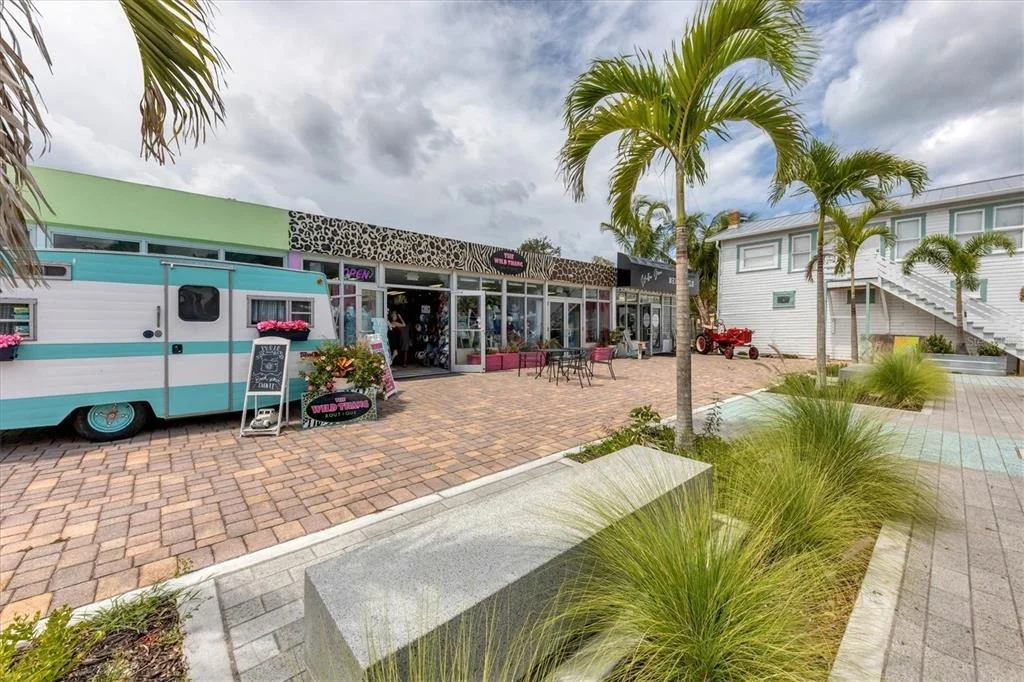 Photo of Unit 204 at 1420 BEACH ROAD