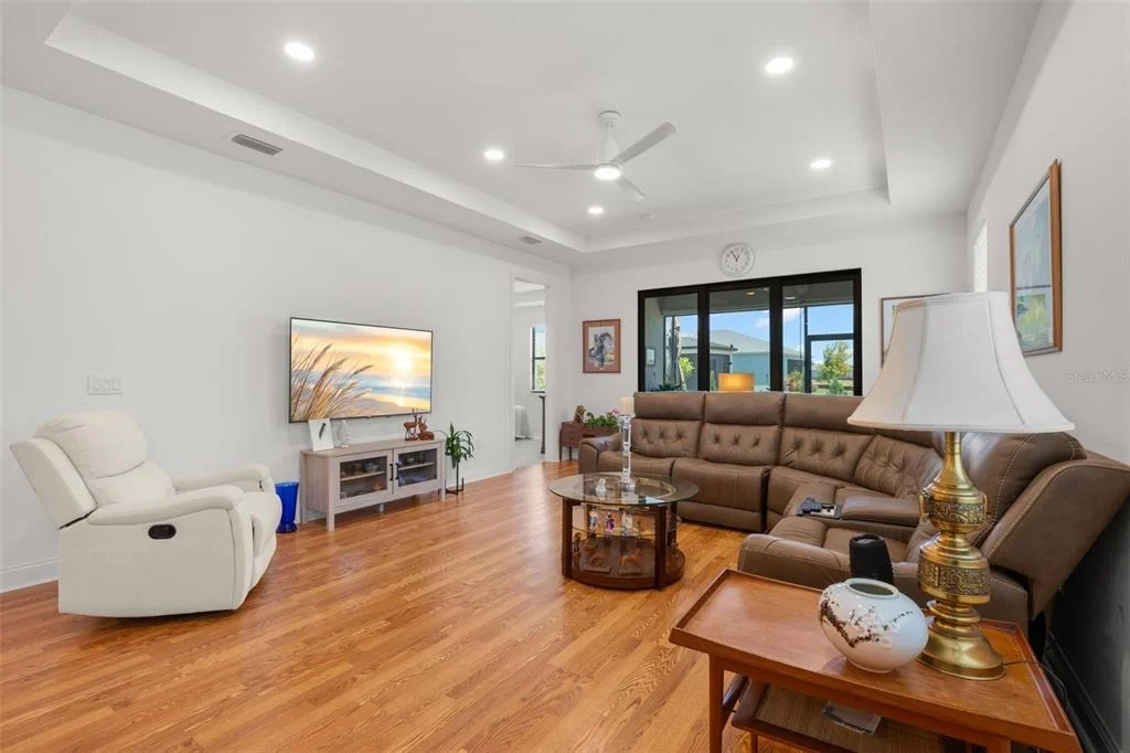 Photo of 5828 WINDBREAK COURT
