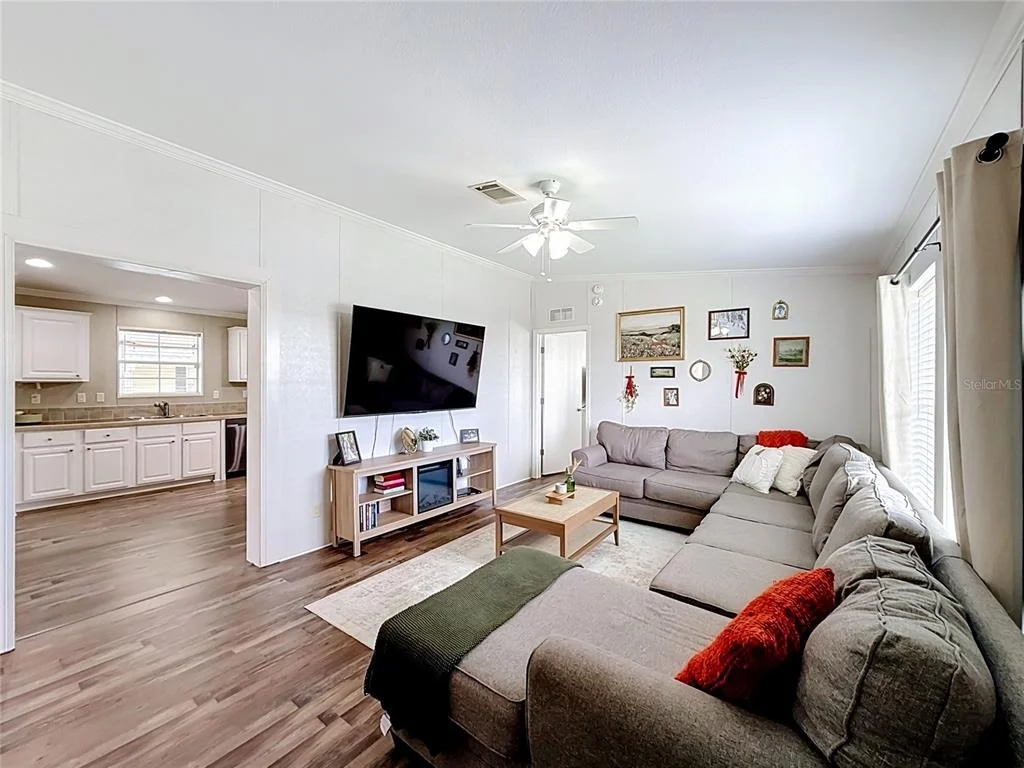 Photo of 25110 ALAMANDA DR