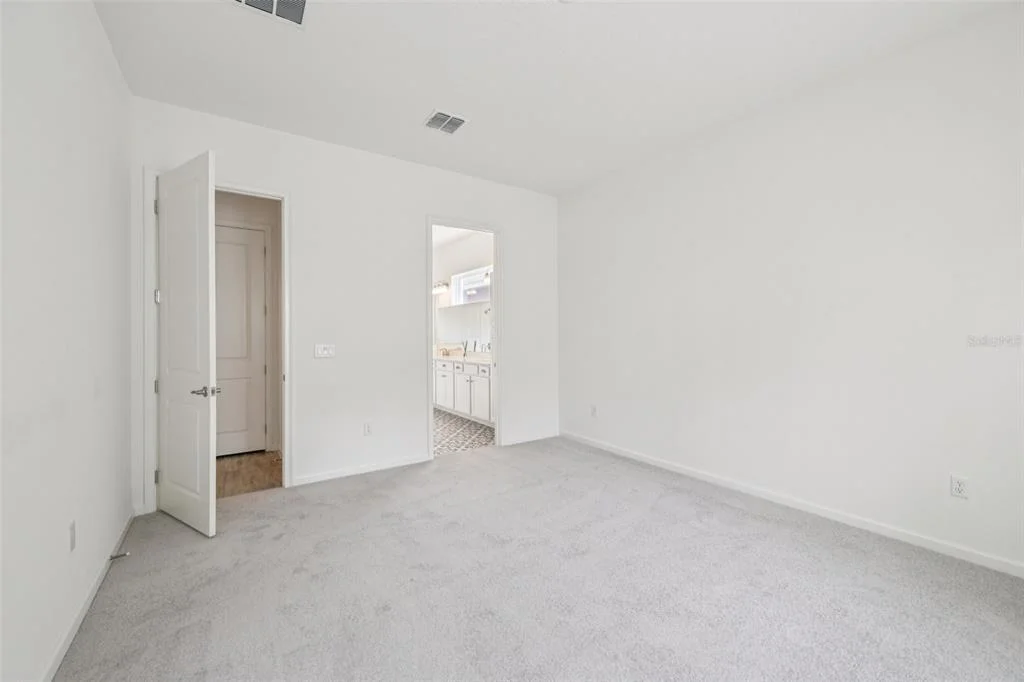 Photo of 806 WINTERSIDE DRIVE