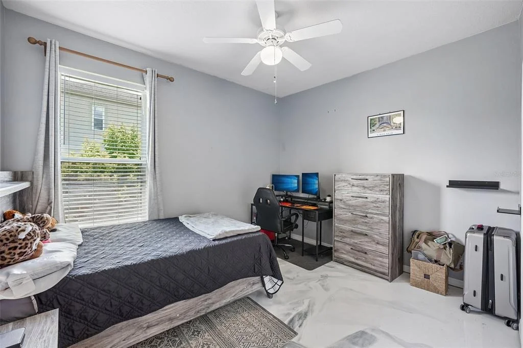 Photo of 1008 ROBINWOOD DRIVE