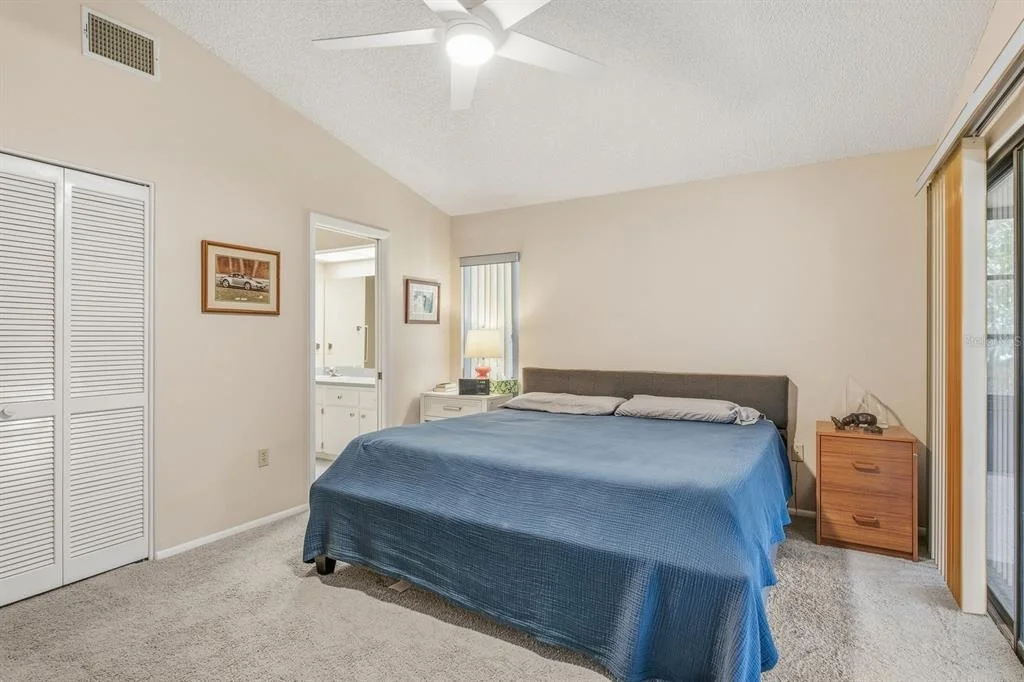 Photo of 6810 PLUMLEAF COURT