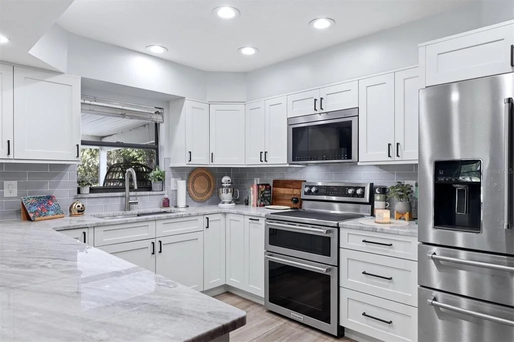 Photo of 10125 OAK RUN DRIVE