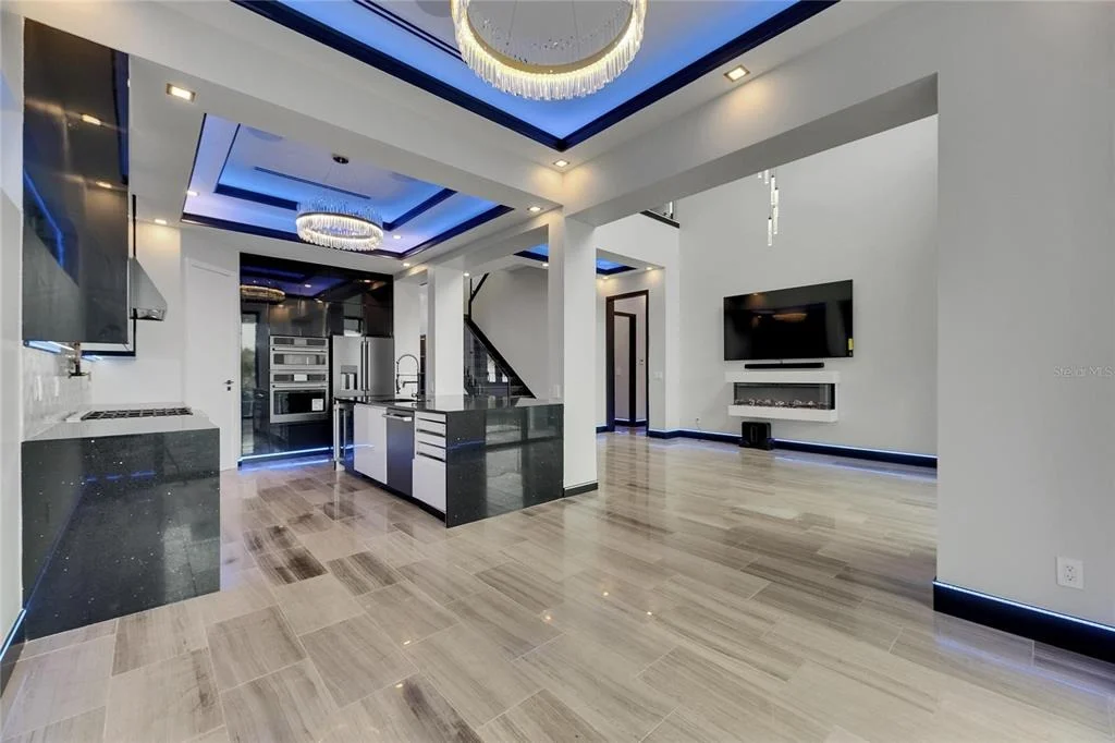 Photo of 6528 SIMONE SHORES CIRCLE