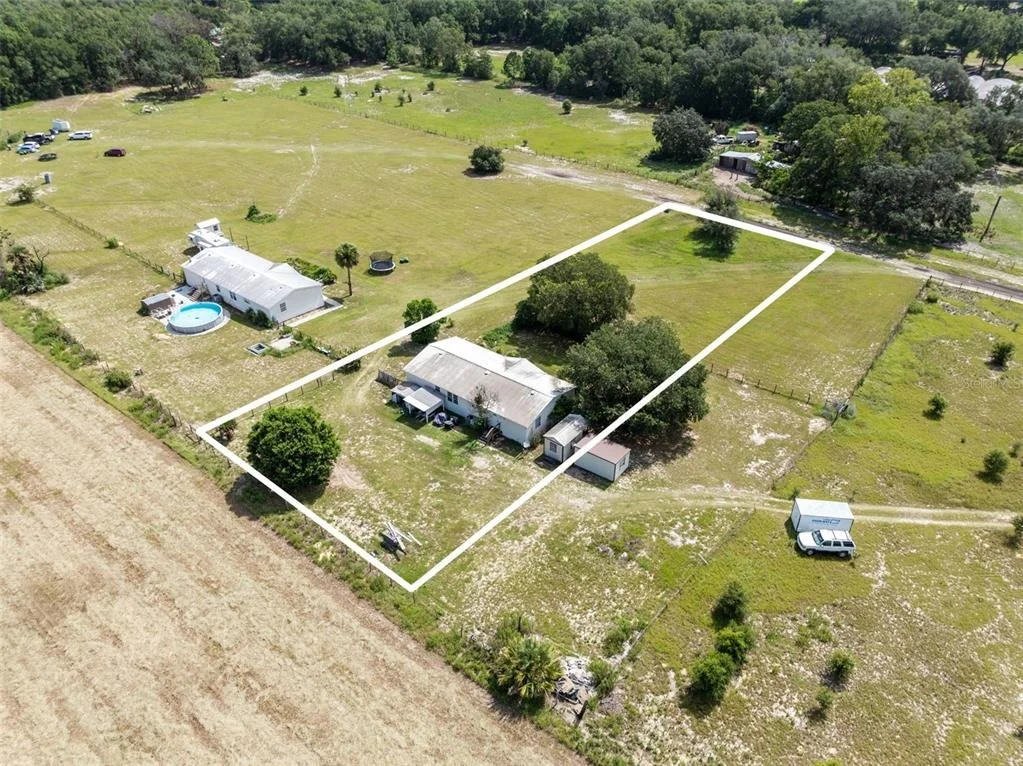 Photo of 35729 HUFF ROAD