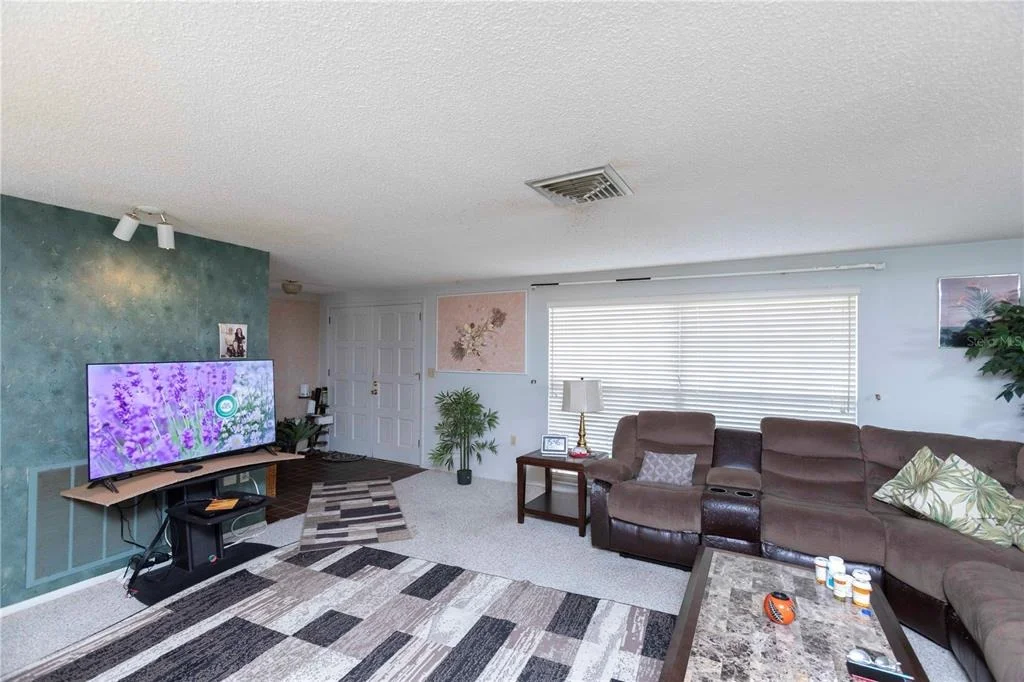 Photo of 12101 LONGSTRAP LANE