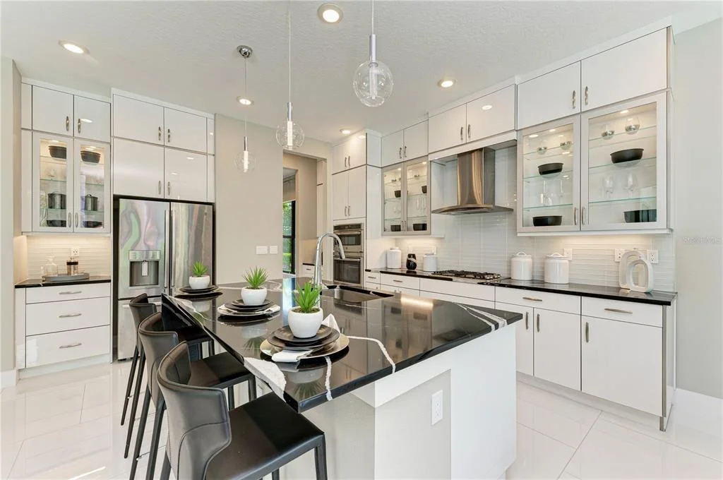 Photo of 5060 SIMONS COURT