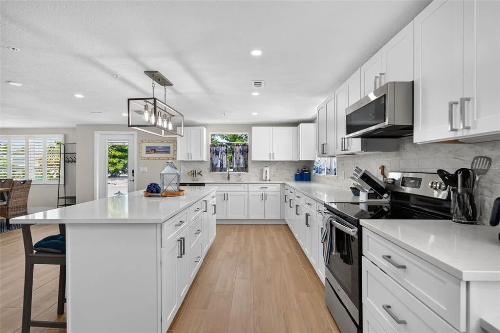 Photo of 401 63RD STREET