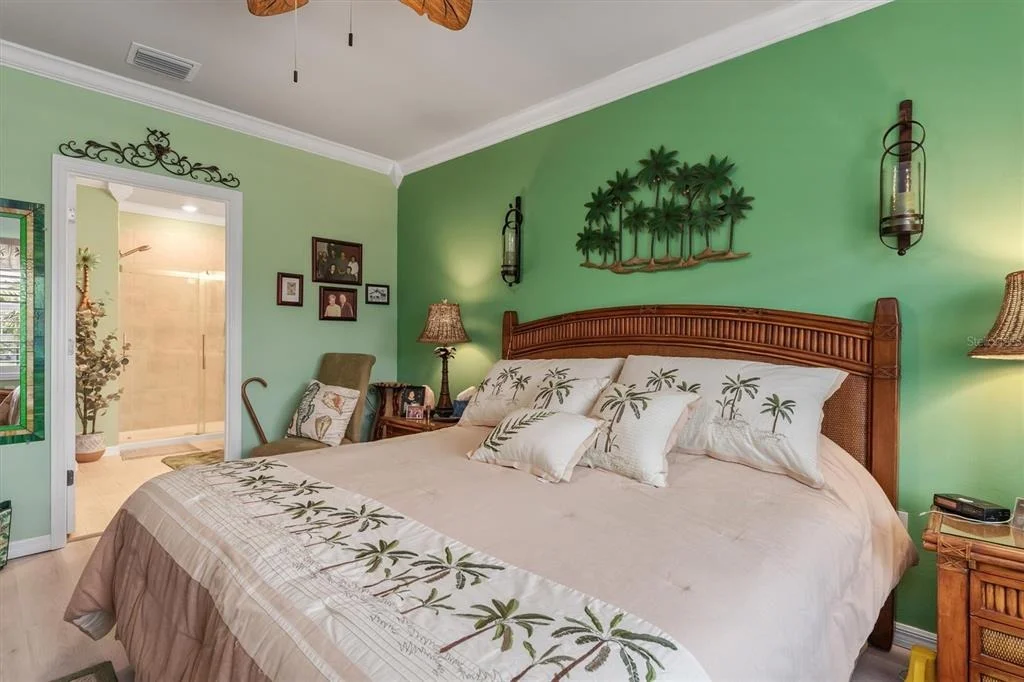 Photo of 25266 ESTRADA CIRCLE