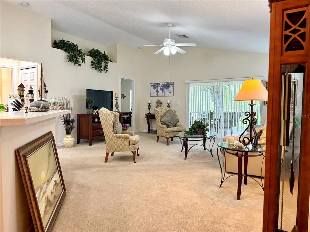 Photo of 259 CENTER OAK CIRCLE