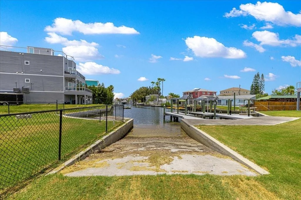 Photo of 6812 DRIFTWOOD DRIVE