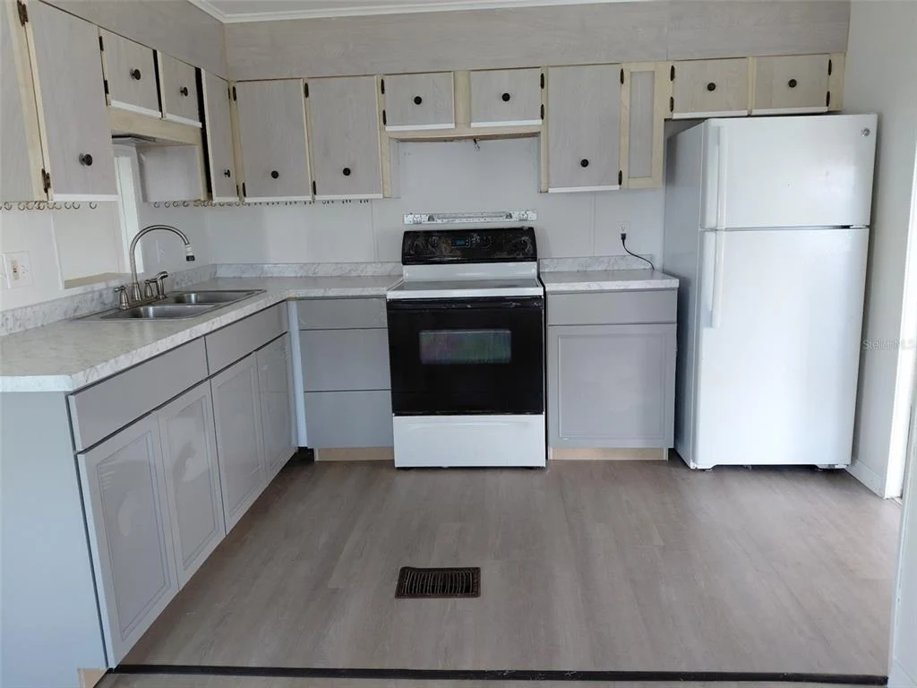 Photo of 943 JACARANDA DRIVE
