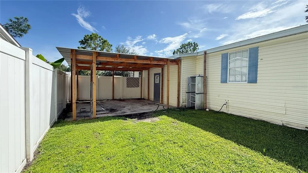 Photo of 10404 BRUSSELS DRIVE
