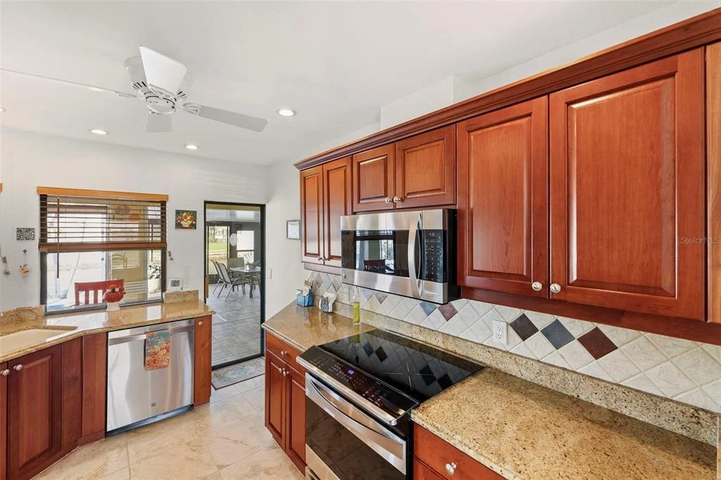 Photo of 611 BAL HARBOR BOULEVARD