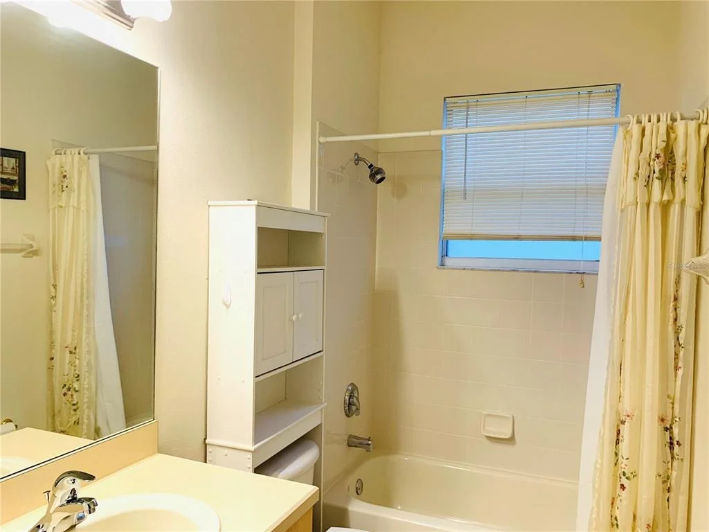 Photo of 809 SUMMIT GREENS BOULEVARD