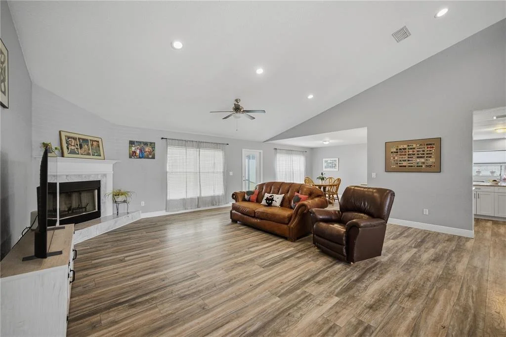 Photo of 6875 SE 11TH PLACE